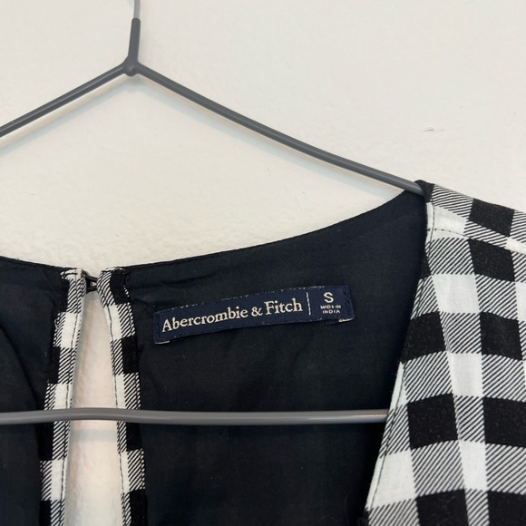 Abercrombie & Fitch Woman’s Plaid Gingham Dress - Picture 4 of 14